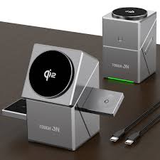 3-in-1 Magnetic Wireless Charger  شاحن لاسلكي مغناطيسي 3 في 1